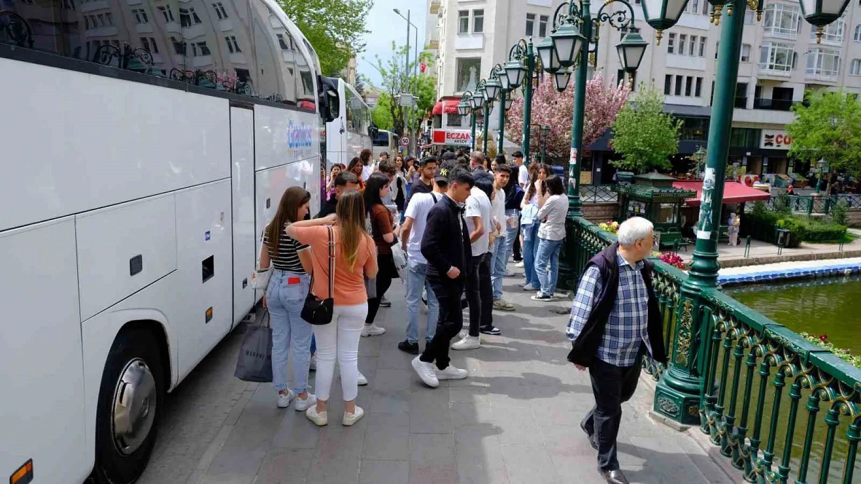 Eskişehir'e turistler akın akın geliyor