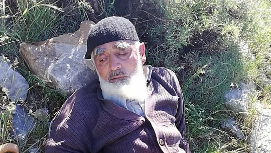 Kayalıklardan düştü