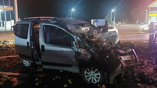 Erzurum'da feci kaza: 1 ölü, 3 yaralı