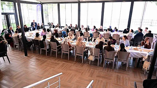 'Gençlerimizin yanındayız'