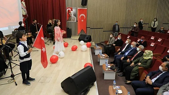 Mısralara sığdıramayız