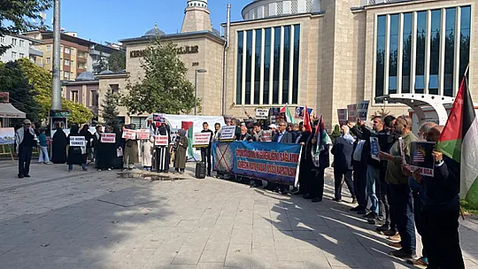 'Küreciği kapat İsrail'i kör et'