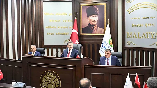 'Gazze'de insanlık ve savaş suçu işleniyor'