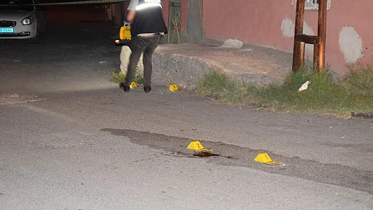 Bacağından vurdu