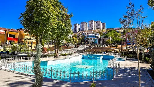 Kernek Meydanında sona doğru