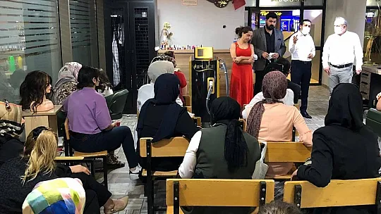 Kursa yoğun ilgi