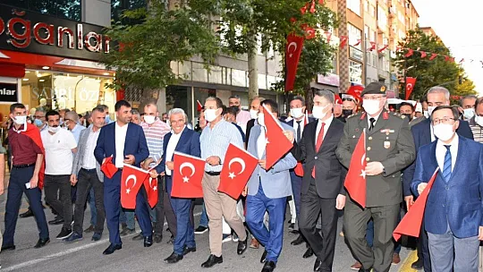Kortej yürüyüşü