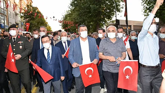 Kortej yürüyüşü
