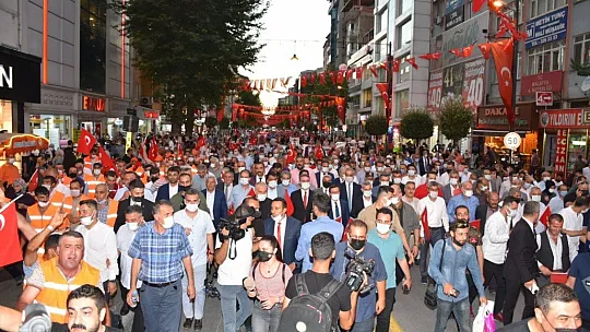 Kortej yürüyüşü