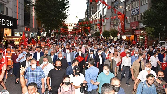 Kortej yürüyüşü