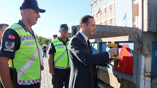 Jandarmadan reflektör kullanımına dikkat