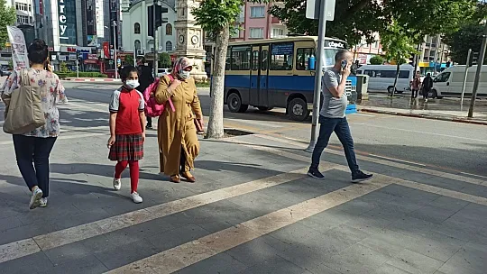 Öğrenciler hasret giderdi