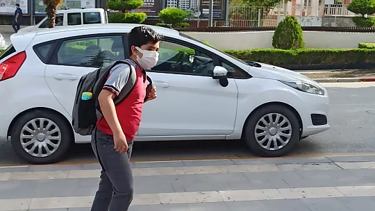 Öğrenciler hasret giderdi