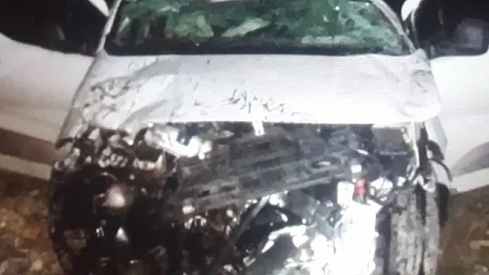 Malatya'da otomobil şarampole uçtu