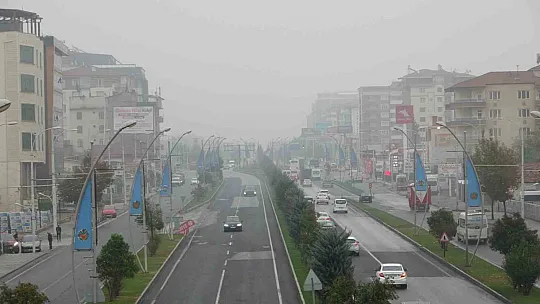 Malatya'da sağanak ile sis etkili oluyor