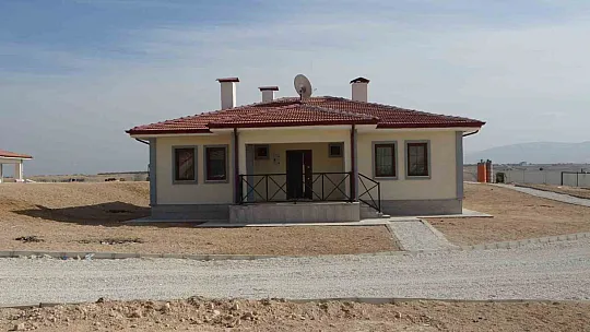 5 farklı projeyle köy evleri
