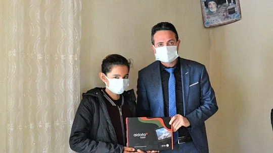 Tabletler evlerde teslim ediliyor