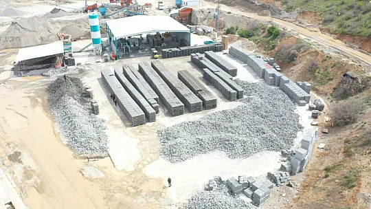 Kilit taşı tesisi açıldı
