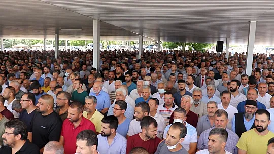 Ramazan Keskin Hoca son yolculuğuna dualarla uğurlandı