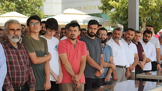 Ramazan Keskin Hoca son yolculuğuna dualarla uğurlandı