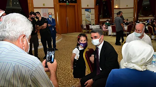 Göklerden ateş yağdırdılar
