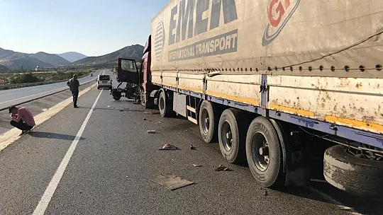 Çapa motoruna tır çarptı
