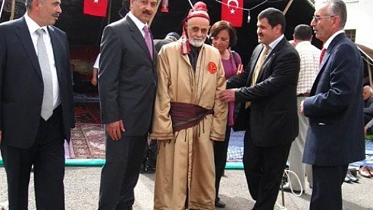 Yılın Ahisi vefat etti