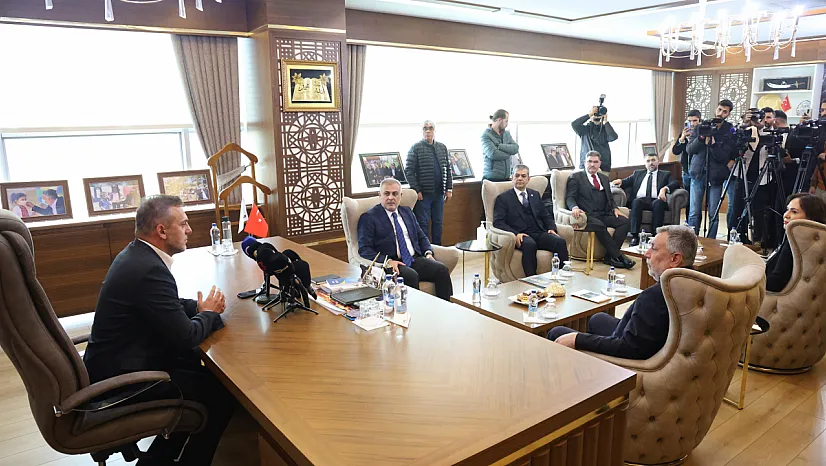 'Türkiye adeta uçurumun kenarından dönmüş'